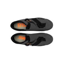 DES CHAUSSURES AERTIS GRIS FONCÉ