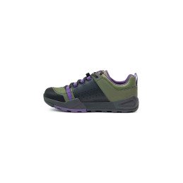 DES CHAUSSURES ATOMUS MILITARY