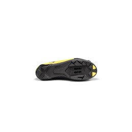 DES CHAUSSURES GLACIES NOIR JAUNE