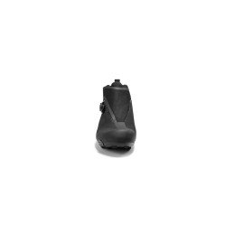 DES CHAUSSURES HIEMX NOIR