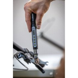 OUTIL CLÉ À ÉCROU ÉVASÉ 7X8